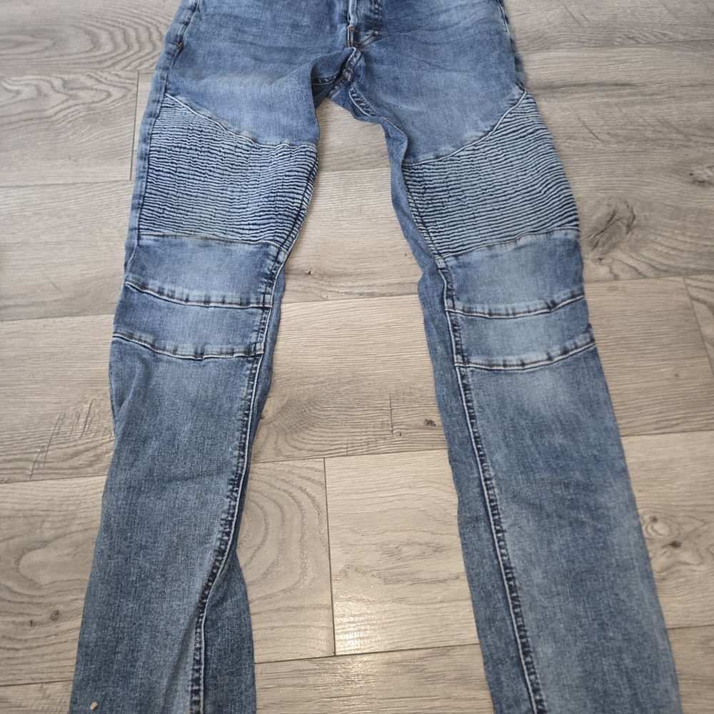 Divided Men's Light Blue Skinny Jeans